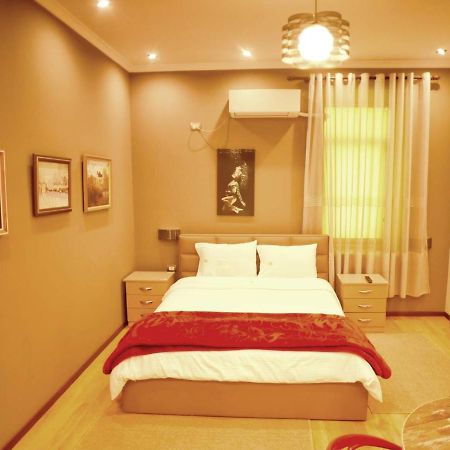 Hotel Bujtina Bicolli Korce Esterno foto